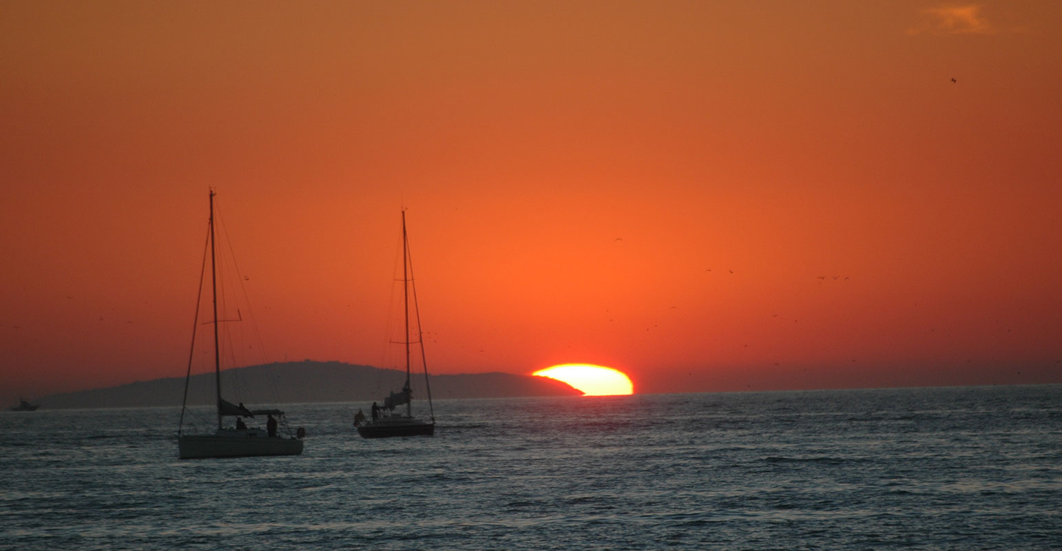 Sortie Cocktail Coucher De Soleil Catamaran Le Providence