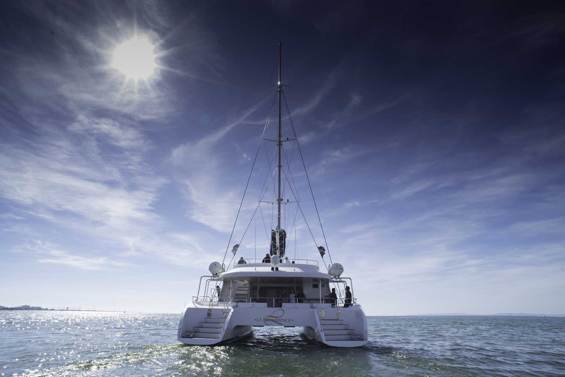 Catamaran Le Providence en mer