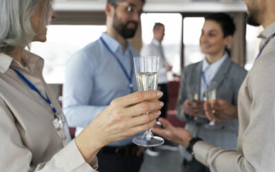 Blog - catamaran le providence au grau du roi Organiser un séminaire au Grau-du-Roi : pourquoi choisir le catamaran Providence?